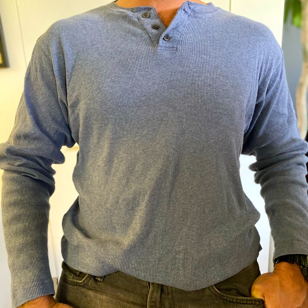 Banana Republic, long sleeve T-shirt. Super comfy. 100% Cotton. Sz:XL - Picture 4 of 5